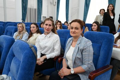conferință
